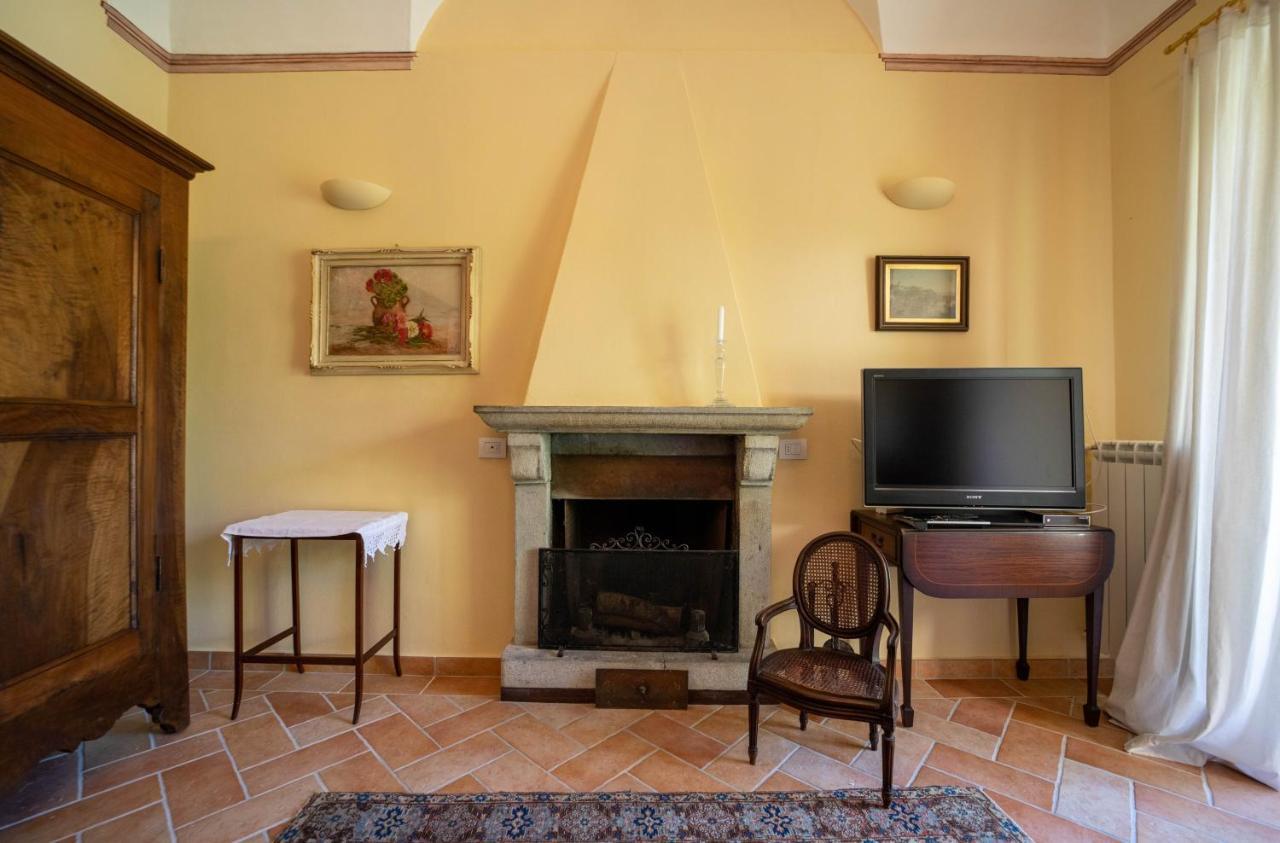 La Loggia Dei Frati Apartment Cannero Riviera Exterior photo